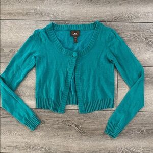 Jlo Y2K vibes one button open cropped cardigan small